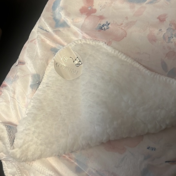 Cozy Baby Blanket - Picture 2 of 3